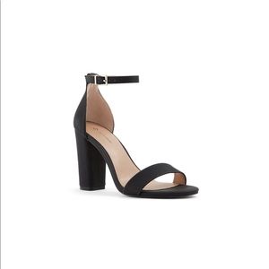 Black strap block heels like new